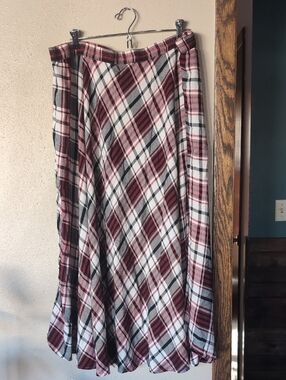 Chaps Plaid A-Line Maxi Skirt in Red, Black, and White
